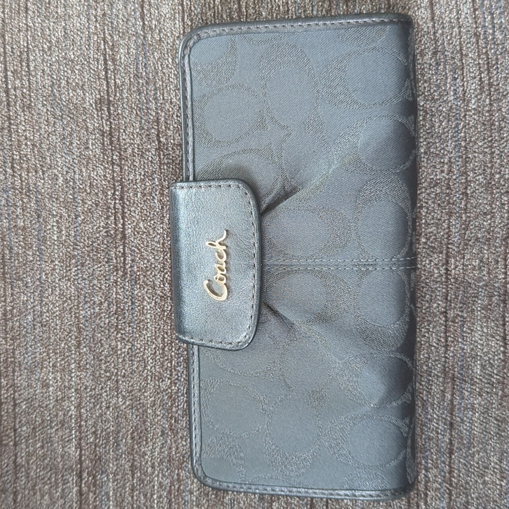 Coach Ashley Slim Envelope wallet in Charcoal